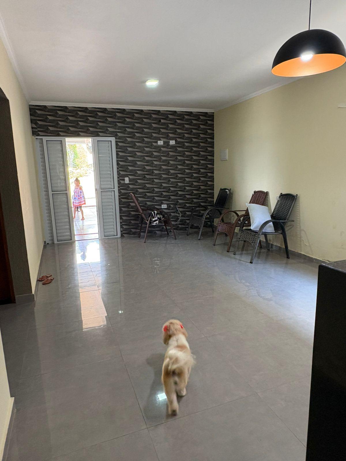CASA NO FISGÃO