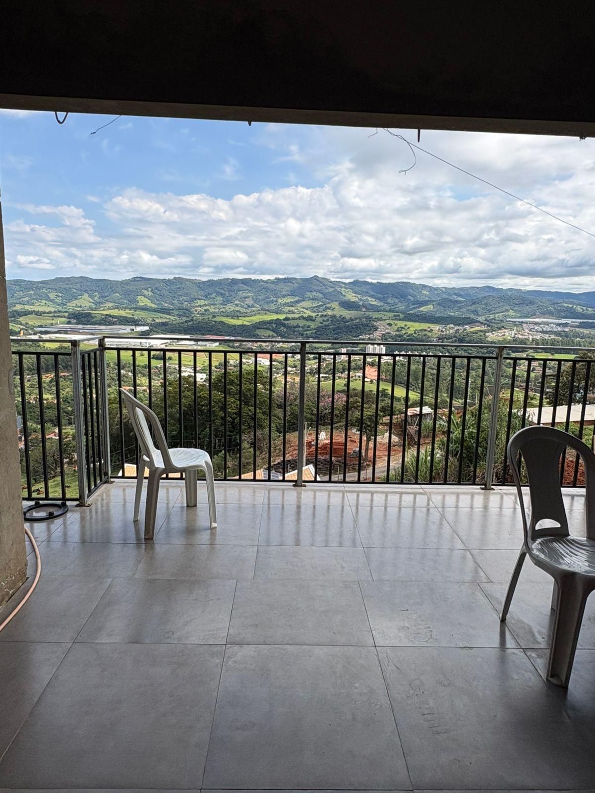 CASA NO FISGÃO